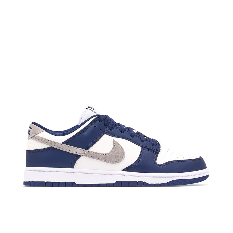 Nike Dunk Low Midnight Navy Smoke Grey