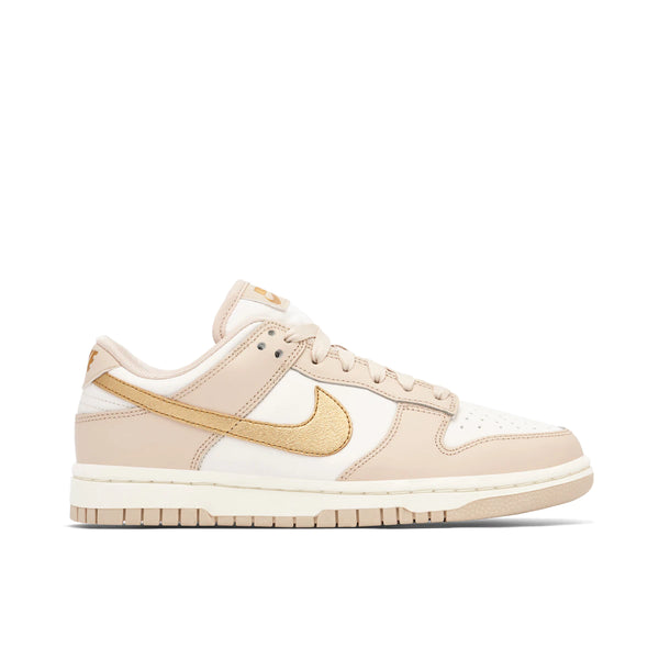 NIKE DUNK LOW GOLDEN SWOOSH TAN